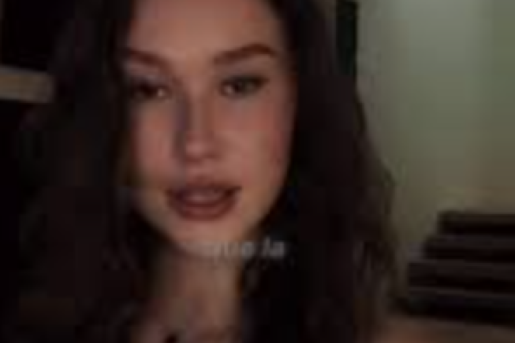 Enlace al vídeo completo de Sandra La Gringa que se puede descargar directamente. ¡Haz clic aquí para obtener más información!