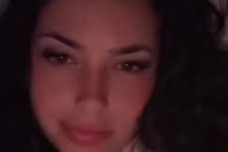 Lien Vidéo Virale Ash Kaash XXX Durée Complète HD 1080p Doodstream, Son S*x-appeal vous Empêche de vous Concentrer