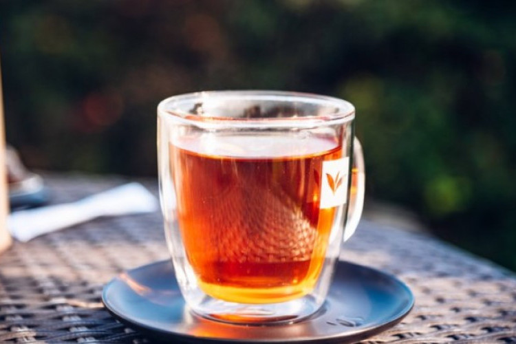Jawaban TTS Minuman yang Memiliki Rasa Syukur Adalah? Sebuah Tebak-tebakan Sulit! Ini Jawabannya