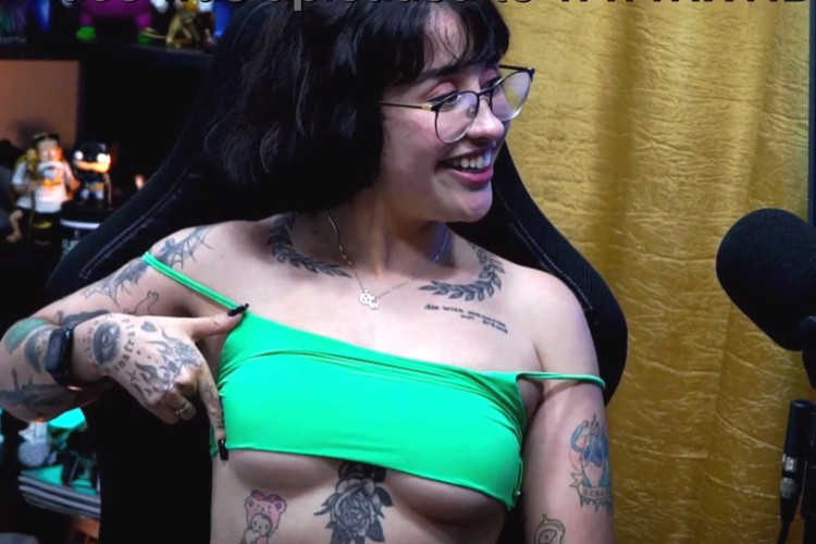 Martina Oliveira Expõe Suas Partes Íntimas Claramente Em Um Podcast, Assista Ao Vídeo Viral Agora