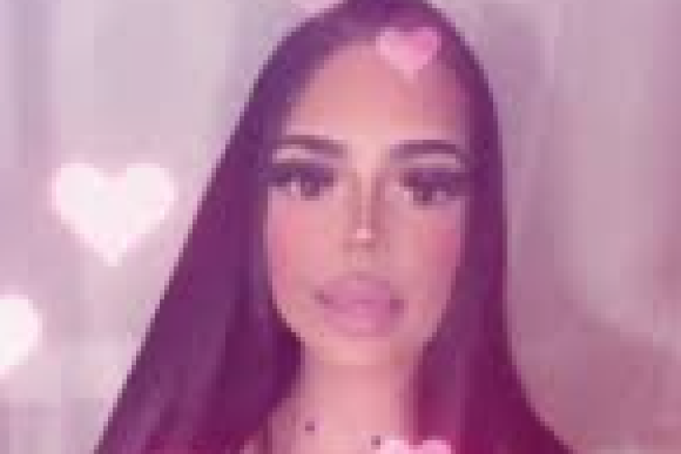 Lien Heyla Leak Video Complet, les vêtements moulants mettent le corps en valeur