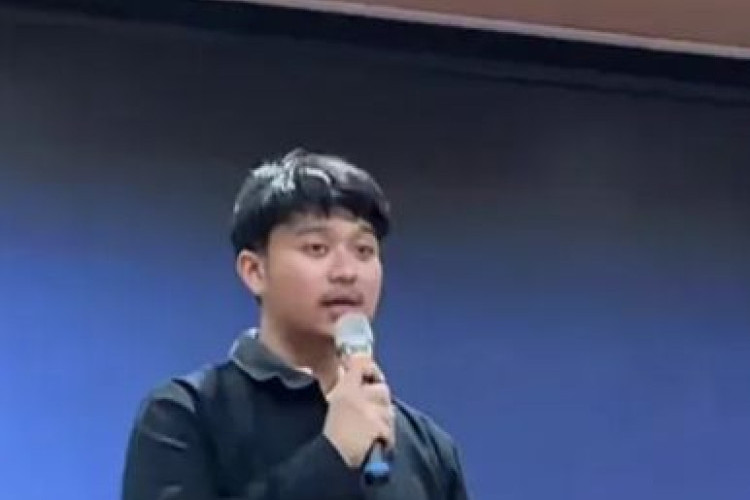 Siapa Munif Taufik Pembongkar Chat Pelecehan 16 Mahasiswa FH UI? Alasan Penyebaran Akhirnya Terungkap ke Publik!