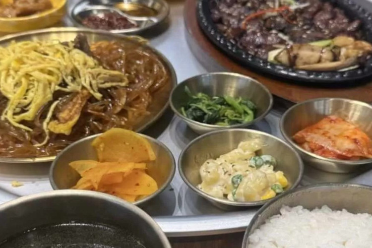 Heboh! Ratusan Pengunjung Keracunan Makanan di Restoran Korea 88 di Bandung, Menu Ini Diduga jadi Penyebabnya
