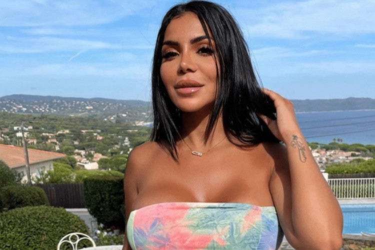 Vidéo Soraya Riffy Une Star De La Télé-réalité Qui Devient Une Femme D'affaires