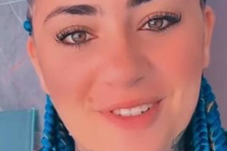 Link do Vídeo Viral do Diaba Loira Full HD 1080p, Realização de uma Cena Íntima com um Homem