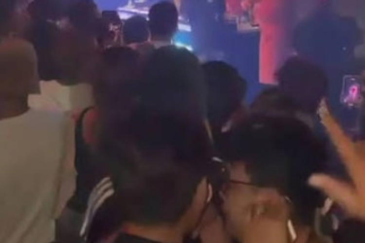 Klarifikasi Manajemen Kafe Laksamana Muda Pekanbaru Mengaku Merasa Dirugikan Oleh Oknum Pengunjung yang Rekam Aksi Kontroversial