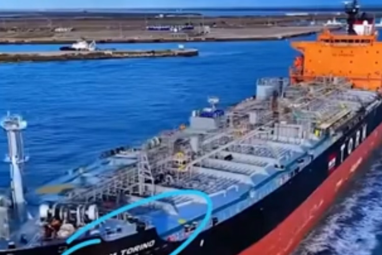 Waduh! Kapal Pertamina di Selat Hormuz Masih Tertahan Sampai Saat Ini? Begini Faktanya yang Wajib Kamu Tau