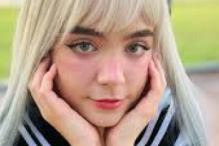 Staryuuki Viral Video alta definición, La sexy tiktokera que está despertando la curiosidad de la gente con su contenido vulgar
