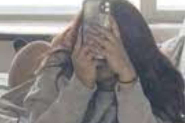 La Vidéo Virale XXX « Farah Off Leaked » Scandal Fuite sur Twitter, L'influenceuse Montre Ses Compétences