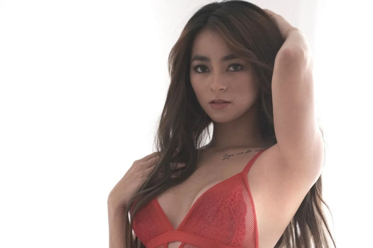 Nonton Film Filipina All Out with AJ Raval (2025) Sub Indo Perjalanan Panas Dan Menggairahkan Bersama VJ Idaman