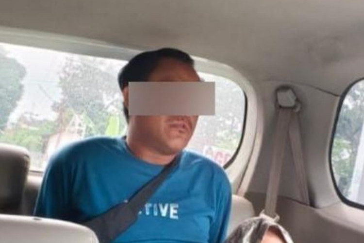 Viral Dukun di Magetan Ngaku Sebagai Allah Kedua Sambil Cabuli Istri Pasien Dengan Modus Pengobatan Alternatif
