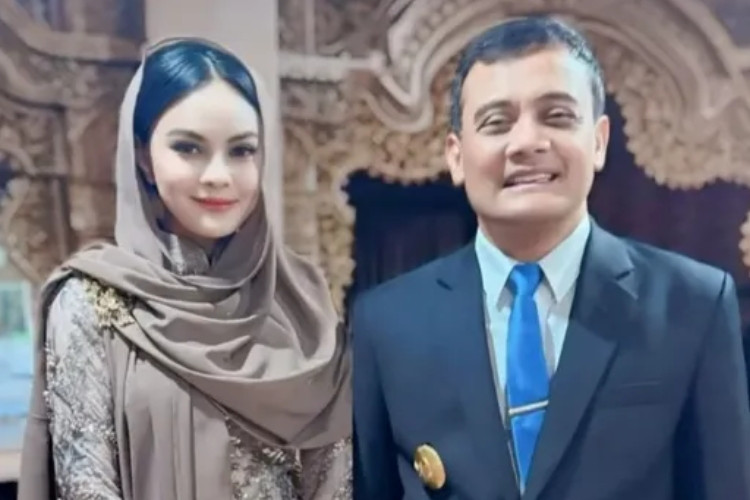 VIRAL! Profil dan Biodata Vanessa Nabila Dirumorkan Bakal Jadi Istri Baru Ahmad Luthfi? Cek di Sini Faktanya! 