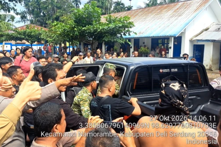 Kronologi Guru Agama Deli Lakukan Pelecehan ke Murid, Warga Amuk Pelaku di Sekolah!