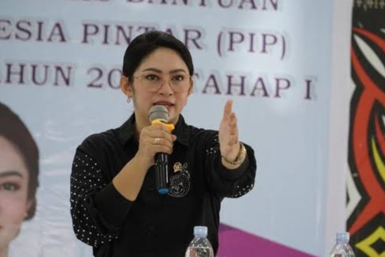 Eva Stevany Rataba Anggota DPR yang Masuk Desil 4 Viral, Harta Kekayaannya Capai Rp16 Miliar!