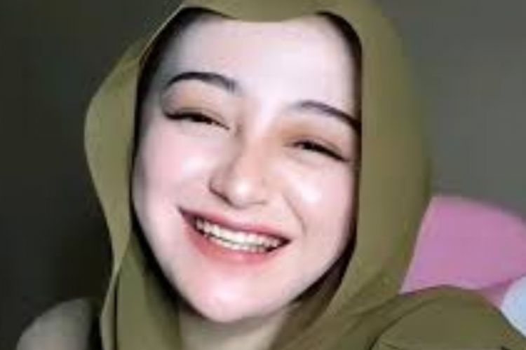 Video Evanurasyifa Viral TikTok dan Twitter yang Bikin Warganet Meleyot, Emang Boleh Segemes Ini?