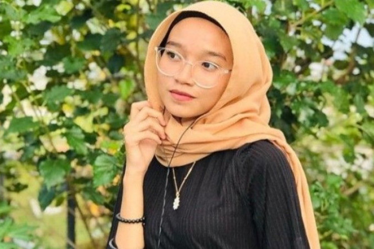 Siapa Sosok Babyputie Seleb TikTok Viral Diduga Lakukan Hal Tak Senonoh: Cek Nama Asli hingga Usianya