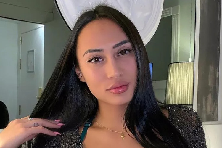 Regardez Vidéo Virale Astrid Nelsia Leakimedia Originale Qui A Fuité Ici Et Que Vous Devriez Connaître