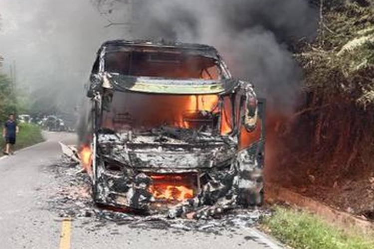 Kronologi Kecelakaan Bus ALS vs Truk BBM di Muratara yang Terbakar Tewaskan 16 Orang Korban Jiwa 