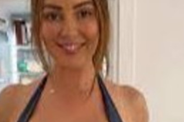 Enlace original del vídeo Zinti Palmares Desnuda privado que se ha difundido al público, ¡haz clic aquí para obtener el enlace de descarga!