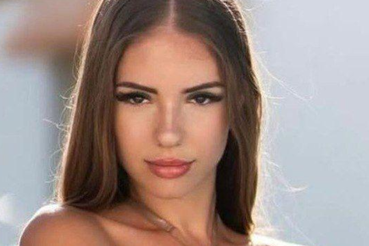 Enlace Vídeo Viral Natalia ParishFiltrado Completa HD 1080p Full Sin Censura, Inmediatamente se Convirtió en la Caza de los Internautas