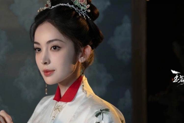 Biodata Guli Nazha: Dari Putri Teh Licik di Glory Sampai Dijuluki Venus Uighur – Drama Baru Ini Wajib Nonton!