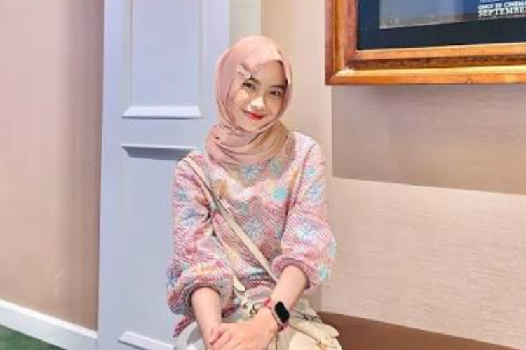 Siapa Pacar Enay Faradiba? TikToker Terkenal Karena Parasnya yang Cantik dan Konten Fashionnya yang Menarik