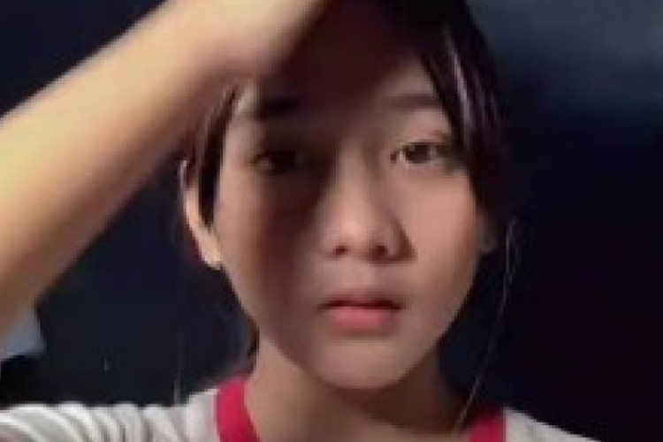 Link Video Viral Raranror Full 15 Menit Masih Jadi Buruan Warga X Hingga Threads, Isinya Sukses Bikin Susah Move On 