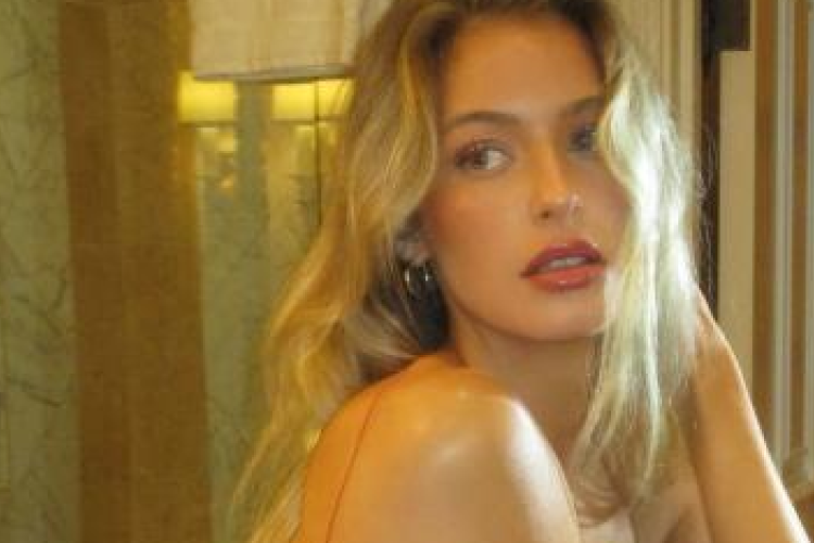 La vidéo de Hannah Palmer avec Sacha Baron Cohen a été divulguée au public, la mannequin OnlyFans dont la vidéo privée est devenue virale !