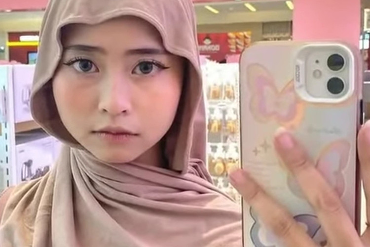 Video Asli Amalia Mutya Viral TikTok Ukhti-Ukhti Meresahkan yang Belakangan Ini Banyak Dicari