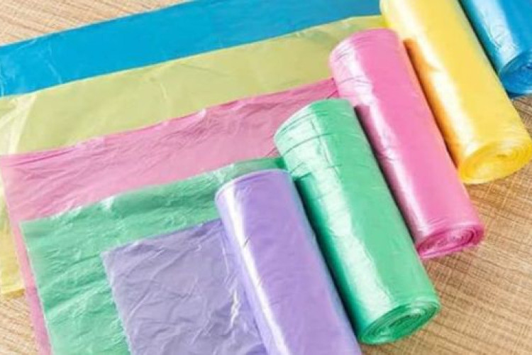 Daftar Harga Plastik April 2026 Melonjak: Simak Rincian Terbaru yang Bikin Banyak Pedagang Protes Besar Besaran