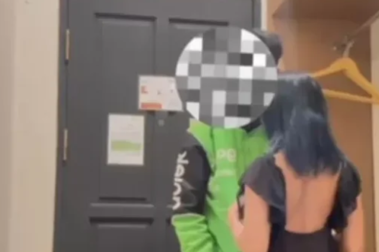 Link Asli Viral Video Asusila Ojol Samarinda 5 Menit MP4, Bikin Geram Para Pengguna Ojol!