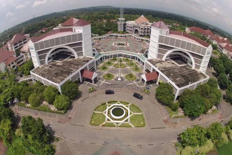 Siapa Dosen UMY Pelecehan Seksual? Pengajar Program Studi Farmasi Kirim Pesan Tak Senonoh Kepada Tiga Mahasiswi