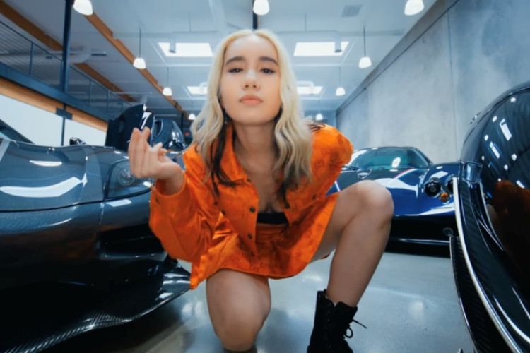 Lil Tay Telegram Video, La Rappeuse Qui A Ouvert OnlyFans Dès Ses 18 Ans Est Immédiatement Devenue Milliardaire 
