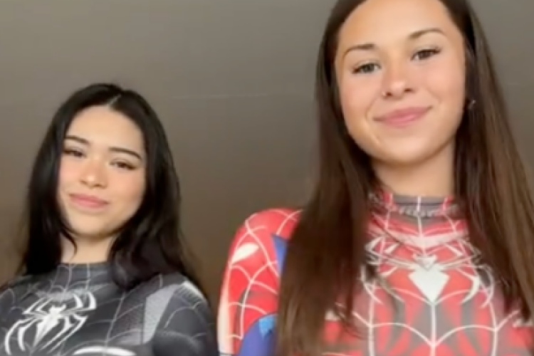 Streaming et téléchargement Sophie Rain Spider-Man Tutoriel vidéo original, lien direct depuis OnlyFans sans censure!