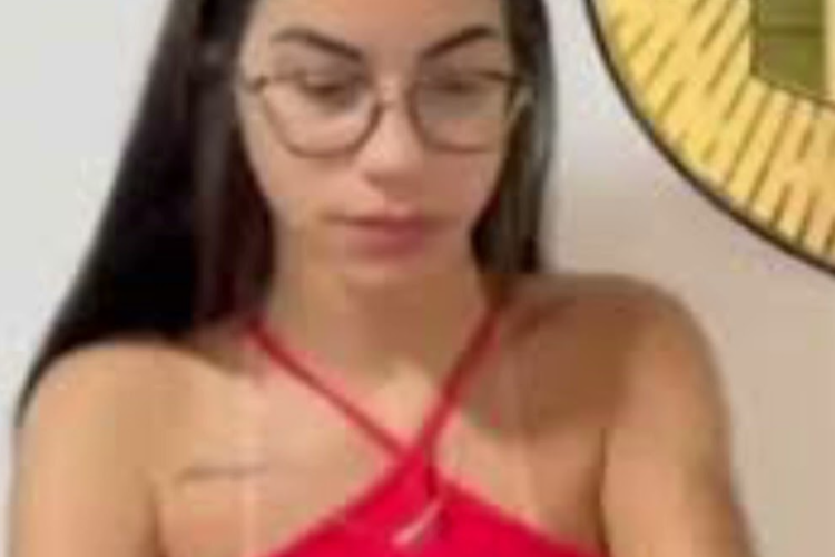 Video de Jennifer Gomes Salvador Erome Vazado Viral no TikTok e no X Twitter, Crie um Vlog Muito Emocionante