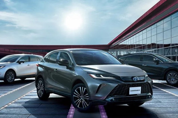 Toyota All New Harrier Terbaru 2024 Akan Masuk Indonesia? Warga Tiktok Memang Beda