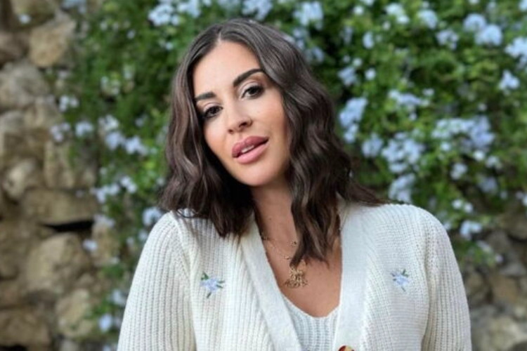 Lien Vidéo De Martika Caringella Leak Telegram La Reine De La Téléréalité Française, Cliquez Ici Pour Regarder