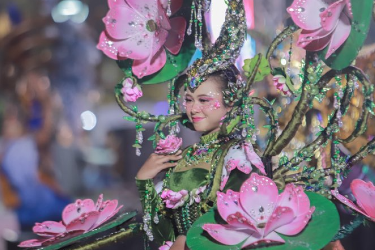 Jember Fashion Carnaval 2026 Resmi Digelar pada 2-26 Juli 2026, Usung Tema 'HEAL' Jadi Wadah Desainer dan Para Seniman Tanah Air