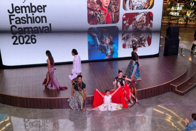 Tema HEAL: Humanity, Earth, and Life Jember Fashion Carnaval 2026, Lestarikan Budaya, Sembuhkan Dunia
