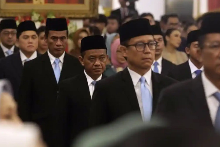 Isu Reshuffle Kabinet Prabowo Menguat, Faktor Ini Diduga jadi Penentu Perubahan Pengurusan!