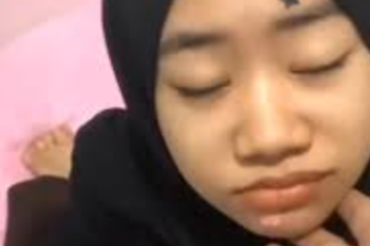 Link Video Viral Kakak Manset Hitam Sok Imut TikTok Full 2026 Terbaru, Pose yang Bikin Netizen Curiga