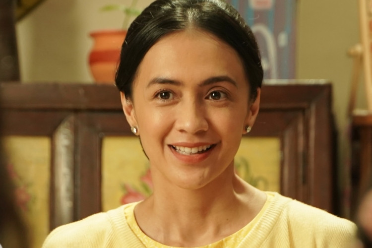 Profil Agla Artalidia Aktris Versatile yang Dulunya Ternyata Pramugari: Ini Daftar Film dan Seriesnya yang Wajib Kamu Tonton