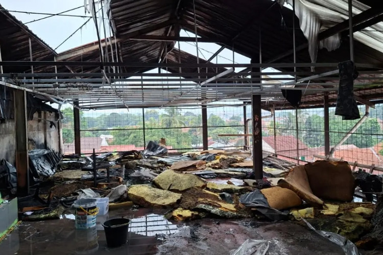 Ini Penyebab Pondok Pesantren di Bogor Kebakaran, Sejumlah 56 Santri Terdampak dan 5 Alami Luka Bakar Dilarikan ke RS Terdekat 