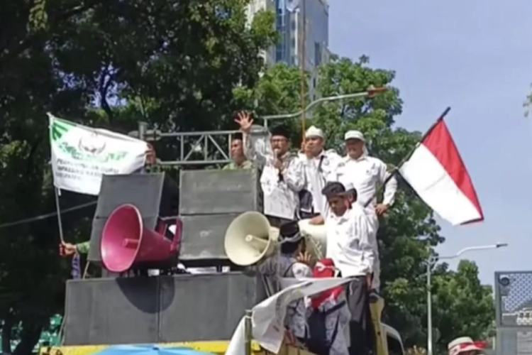 Isi Tuntutan Demo Guru Madrasah Hari Ini di Monas, Minta Kesetaraan Diangkat Jadi PPPK