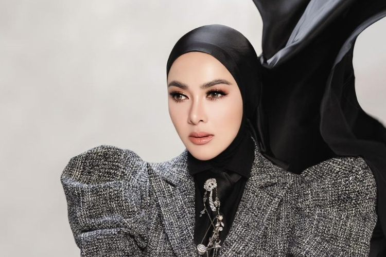 CETAR! Harga Tiket Konser Syahrini Aku Kembali, Mulai dari Rp 500 Ribu Hingga Rp 35 Juta!