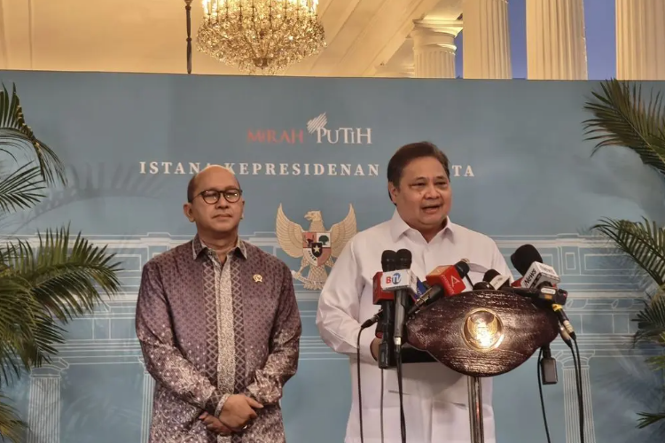 Subsidi Upah Rp 900.000 dari Pemerintah Sasar 13,3 Juta Pekerja, Cek Status Namamu di Sini!