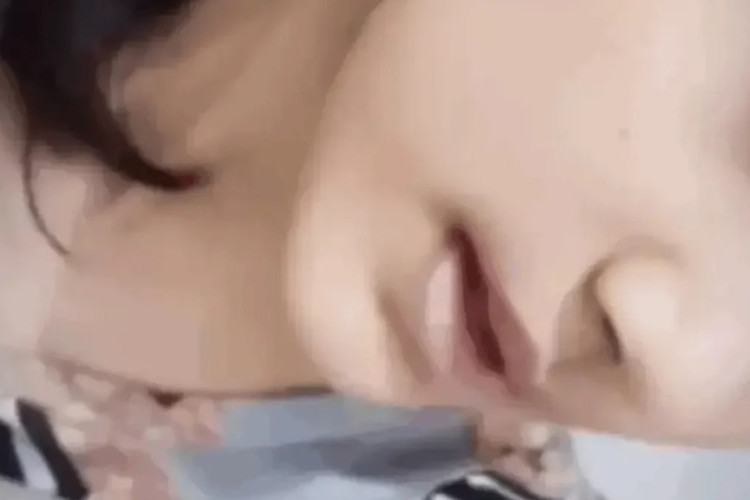 Video Syakirah Durasi 7 Menit Tanpa Sensor Viral di X, Bikin Gagal Fokus Isinya Hingga Tuai Kontroversi!