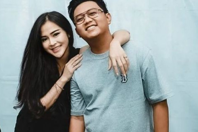 Pedangdut Arlida Putri The Queen of Nyoh Terseret Isu Rumah Tangga Denny Caknan, Arlida Tegaskan Hanya Teman Duet Saja