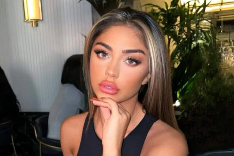 Vidéo Virale De Cynthia Makhoul Qui Fait De Nouvelles Révélations Sur L'abandon De Sa Mère Lorsqu'elle Était Plus Jeune