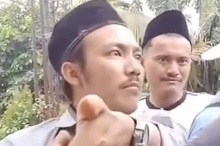 Pria Bawa Golok Saat Bubarkan Kegiatan Keagamaan di Tangerang Resmi Ditetapkan Sebagai Tersangka, Terancam 5 Tahun Penjara